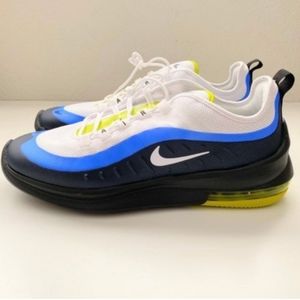 Nike Air Maxes Axis Men's Size 13